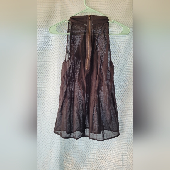 VINCE Black Sheer Ruffle Front High Neck Sleeveless Tank Exposed Back Zipper Sz6 - Picture 3 of 4